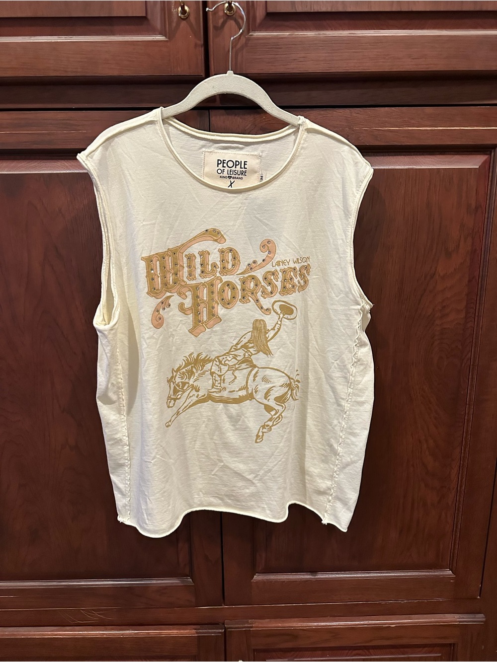 People of Leisure x Lainey Wilson sleeveless tee sz M